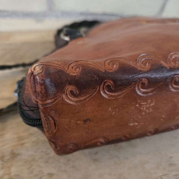 Vintage Stamped Leather Bag - Picture 8 of 11